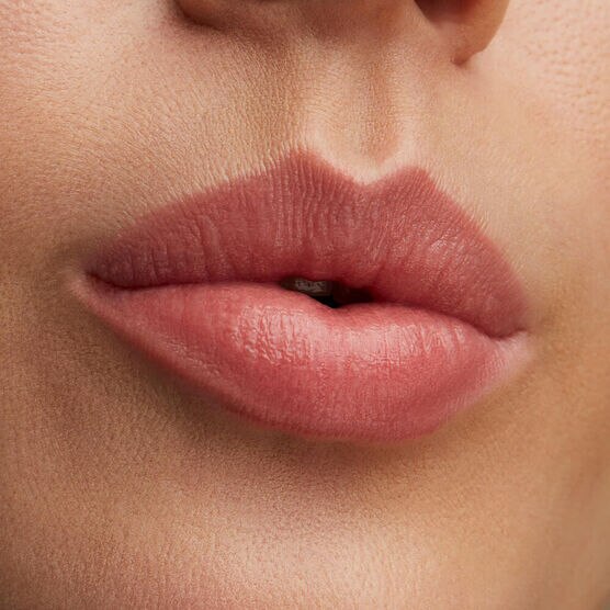 MAC        LUSTREGLASS   LIPS 3G